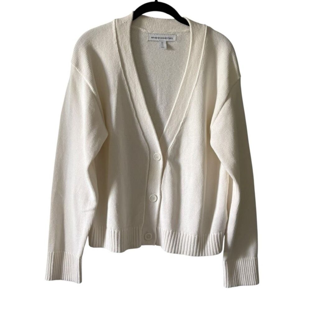 Amazon Essentials V-Neck Cardigan Sweater Size Small Oversized Fit, Eggshell